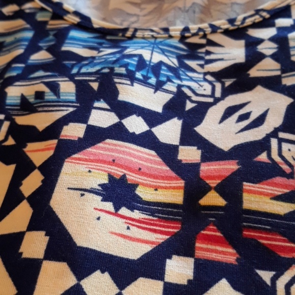 Lula Roe  irma - Picture 4 of 4